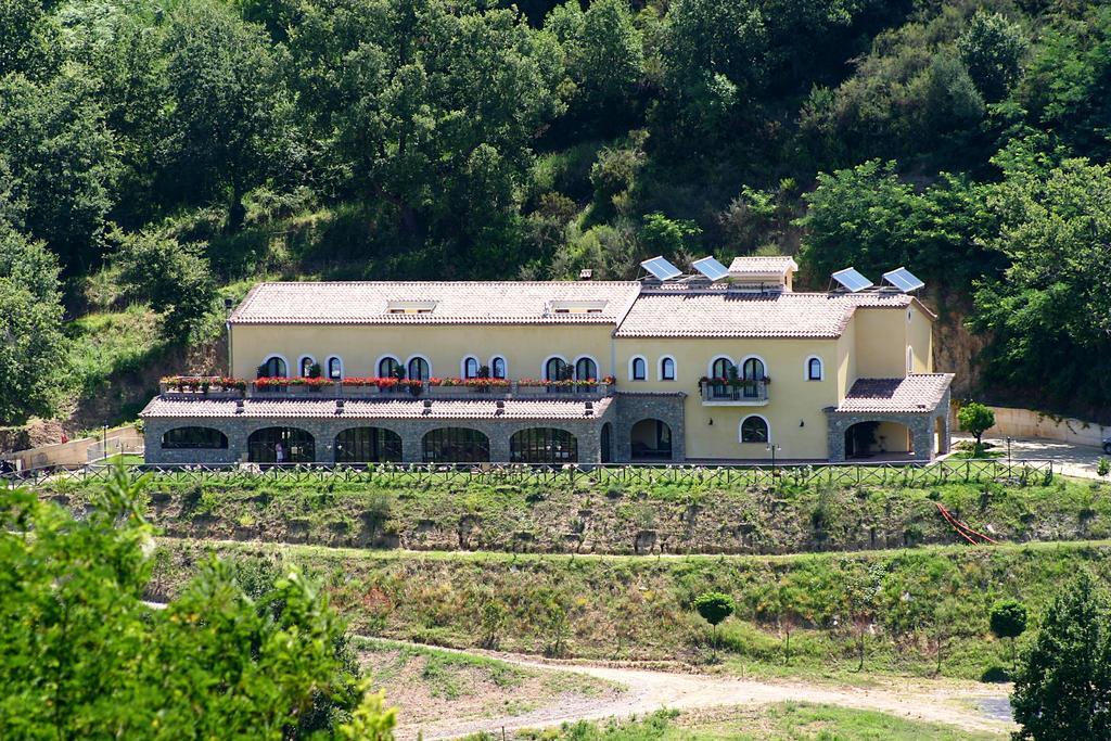 Agriturismo L'Arca Di Anna Brambilla เบลเวเดเร มาริตตีโม ภายนอก รูปภาพ