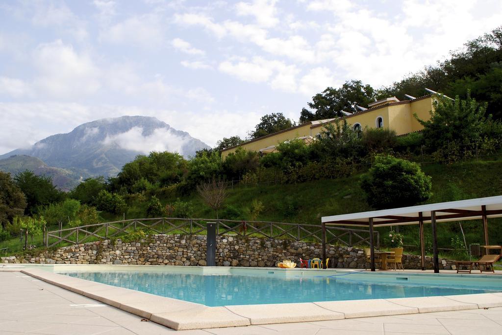 Agriturismo L'Arca Di Anna Brambilla เบลเวเดเร มาริตตีโม ภายนอก รูปภาพ