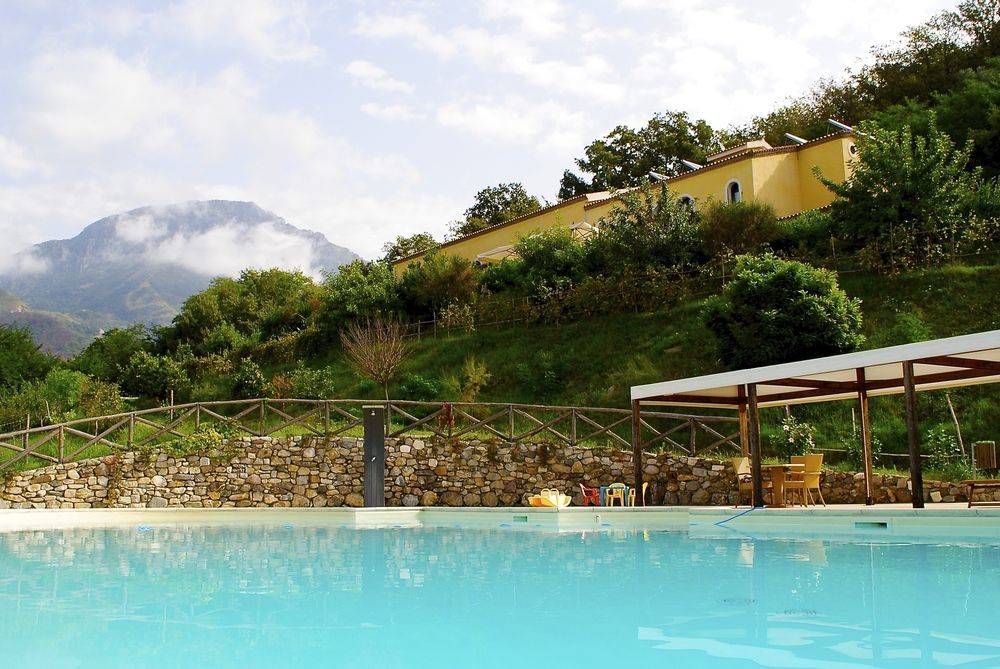 Agriturismo L'Arca Di Anna Brambilla เบลเวเดเร มาริตตีโม ภายนอก รูปภาพ
